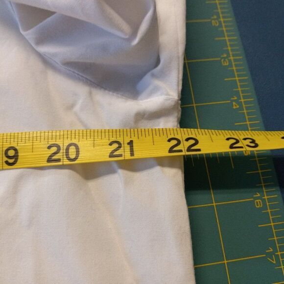 Studio Works white Top - Picture 3 of 6